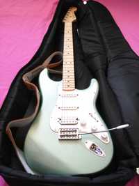 Fender Stratocaster 6 струни MZ 2001 г.
