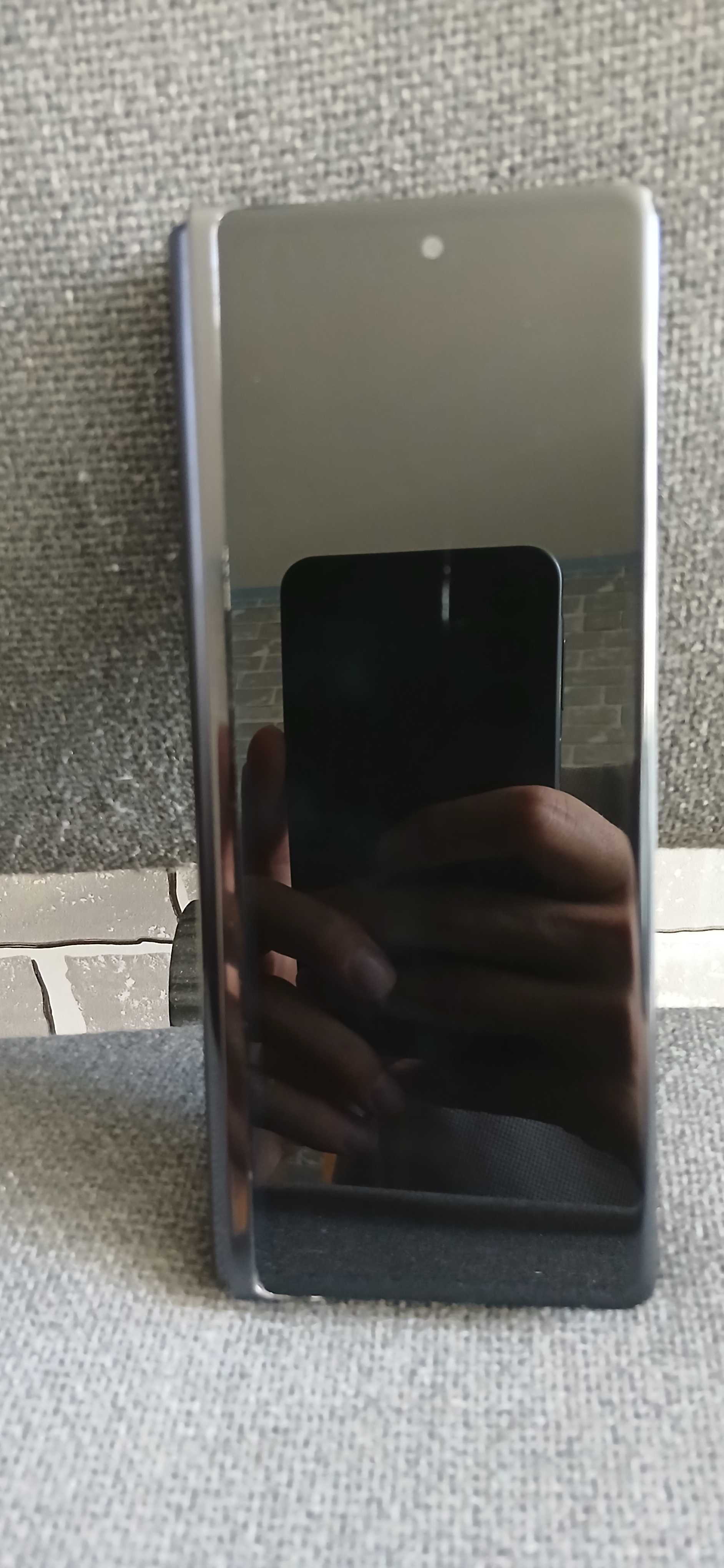 Samsung Z Fold 2