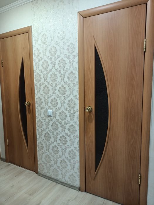 Продам межкомнатные двери, б/у в хорошем состоянии