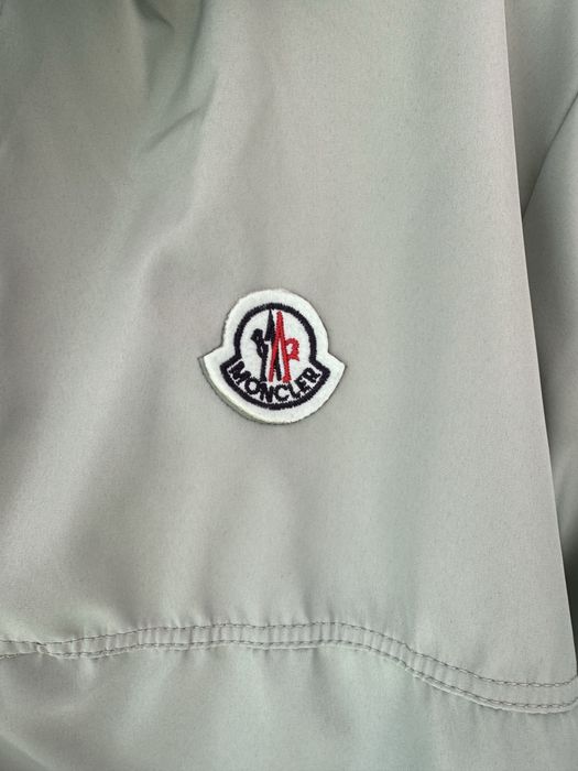Geaca fâșie cu fermoar Moncler, impermeabila
