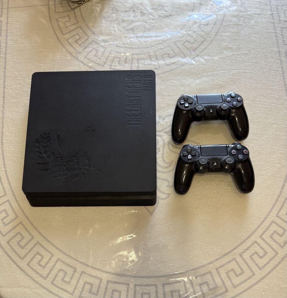 Продам playstation ps4 пс4