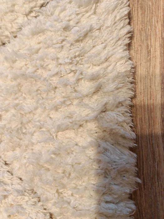 Covor fir lung , dimensiuni - 210 cm/ 160 cm