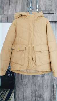 Продаёться Пекинская тёплая зимняя куртка размер XL цена 120000 сум