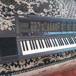 YAMAHA  PSR  6300 сотилади.   Японский