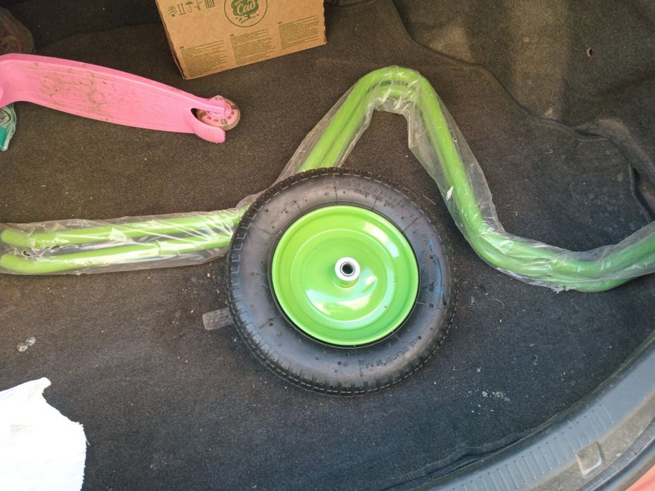 Колесо  для тачки с ручками