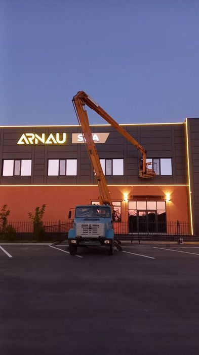 Услуга автовышки АГП 18 м,22 метр