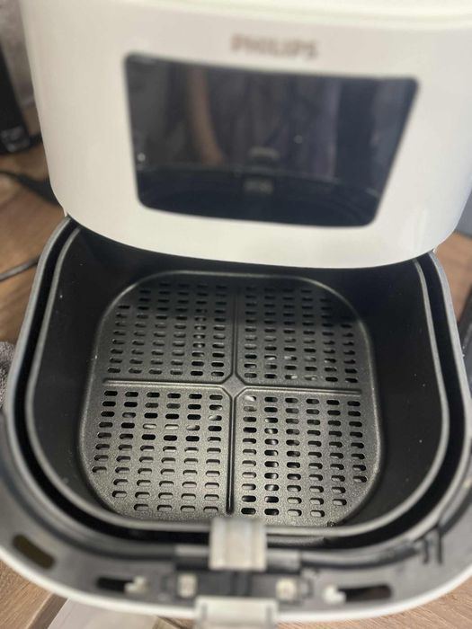 Нов в гаранция - Фритюрник с горещ въздух Philips Airfryer