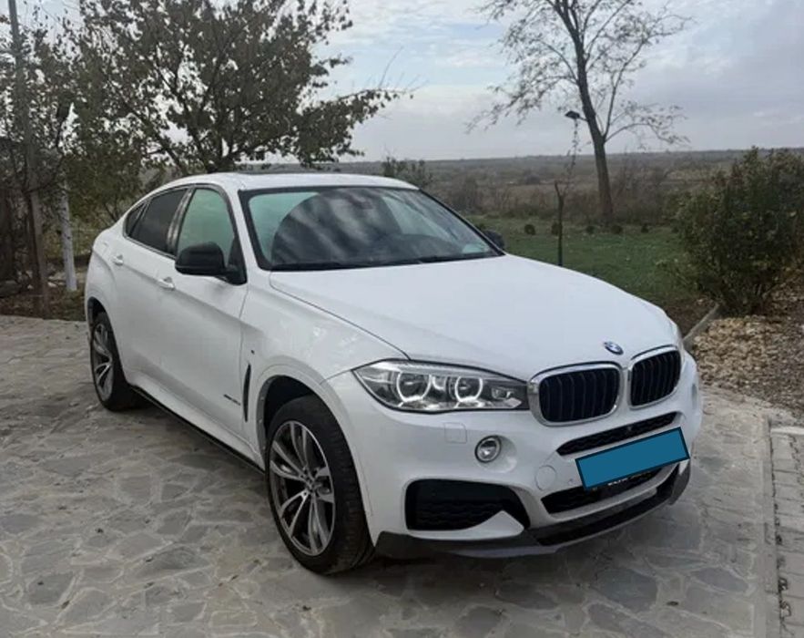 BMW X6 2019, X-Drive Pachet M