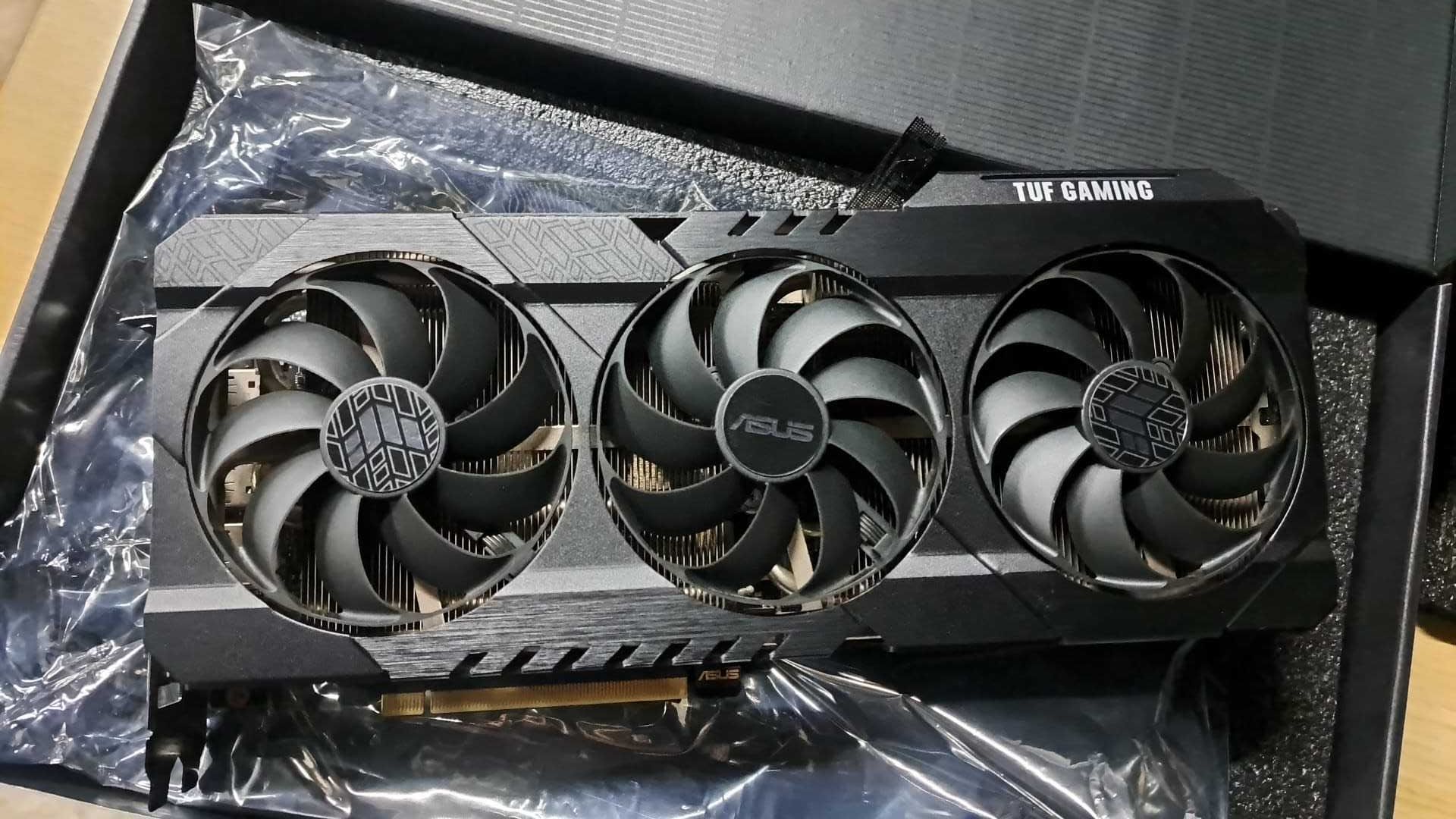 Placa video ASUS TUF Gaming RTX 3070 Ti de 8GB GDDR6X 256 bit