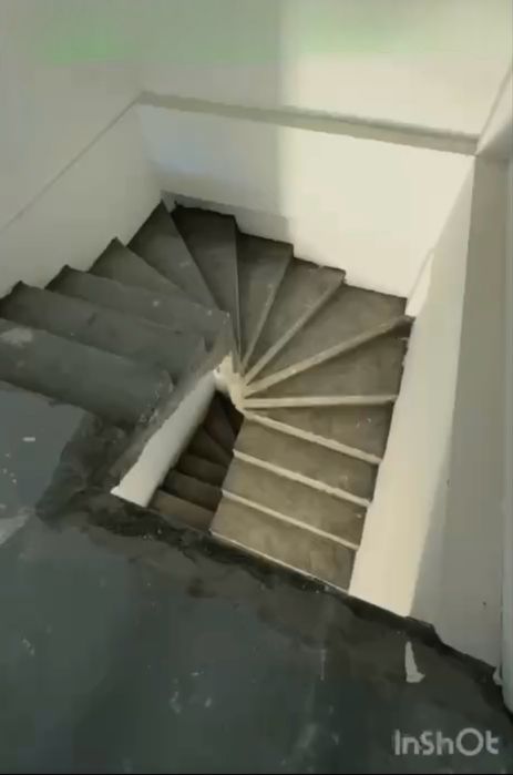Tanhause stilidagi kotejlar