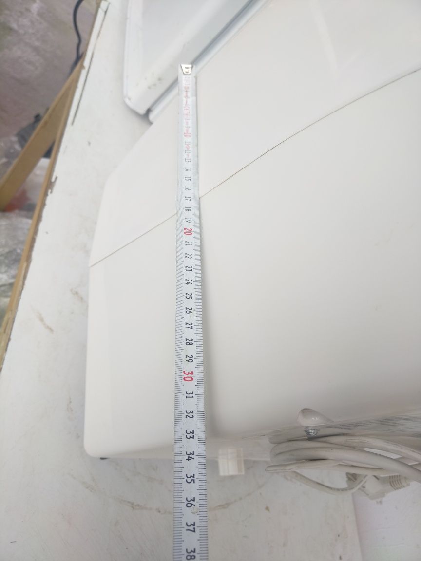 Мобилен климатик 9000BTU
AMCOR
Температурен режим 18°- 32°
Консумация