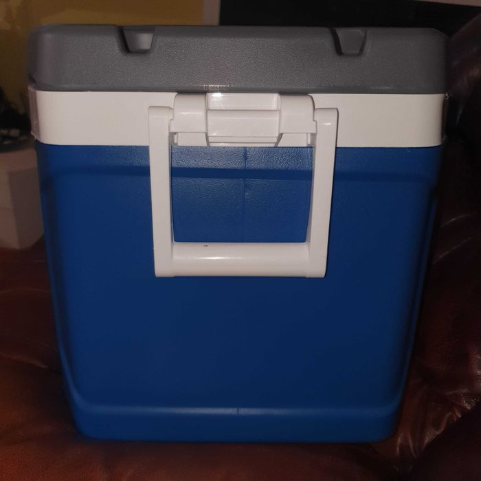 Ladă frigorifica nouă Igloo (Coleman)