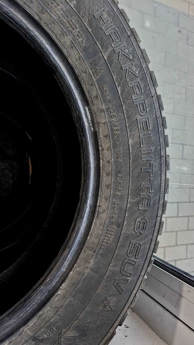 Гуми Нокиан Хакапелита 8