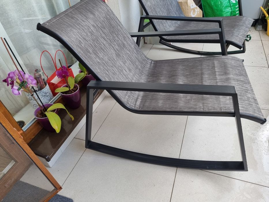 Set scaune balansoar + măsuță