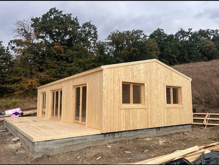 Vindem cabane din lemn