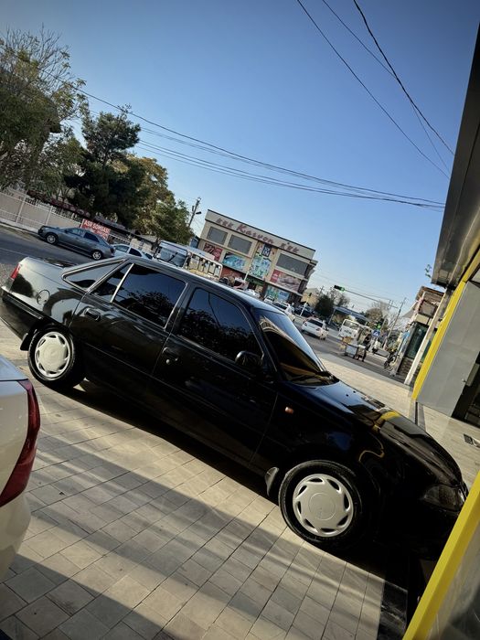 Nexia 2 сотилади мошина таёр