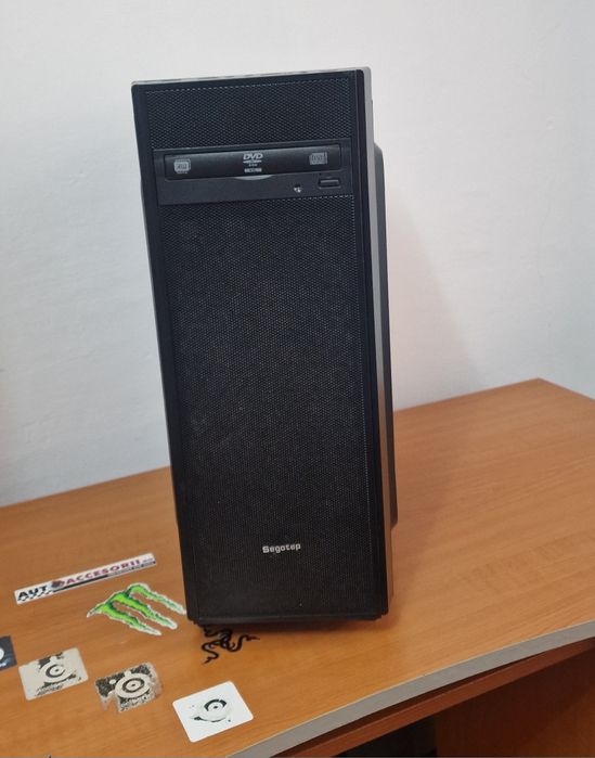 PC Gaming cu RX 6650 XT