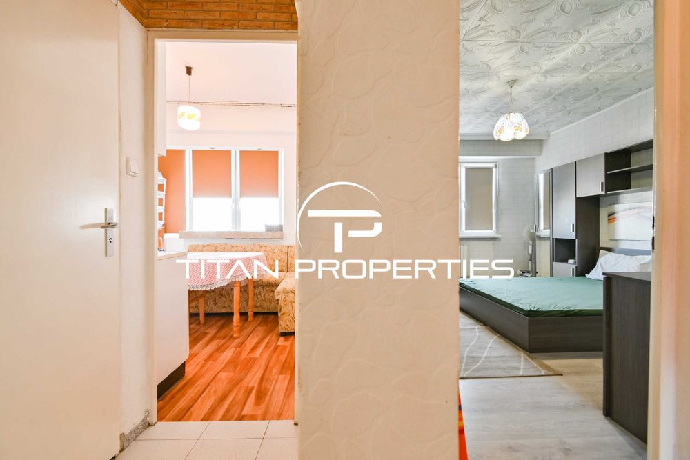 Дава се под наем Тристаен апартамент в София, Света Троица - 110 кв.м за 663 € - Снимка #5