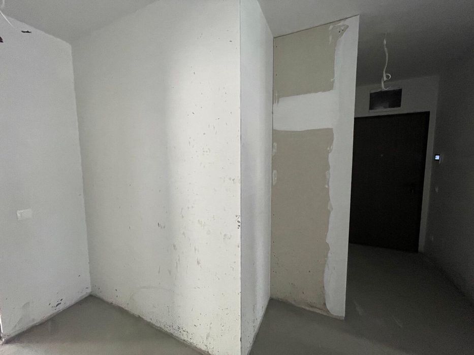 Тристаен апартамент за продажба в ж.к. Кръстова вада, 2081315