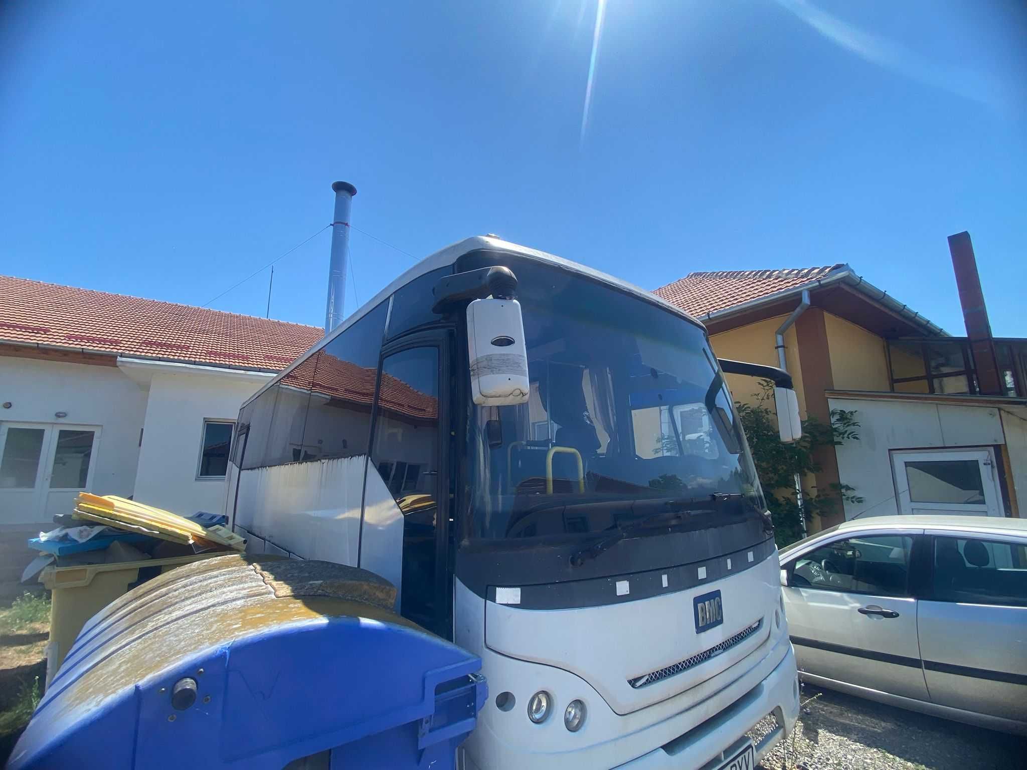 Autobuz BMC 750 FE