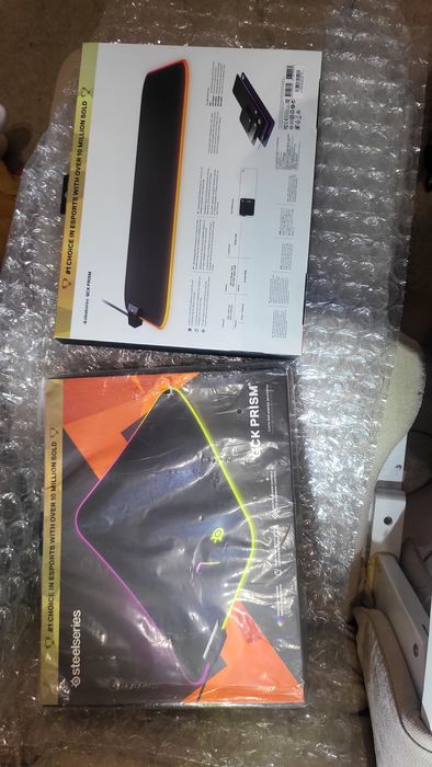 Steelseries QCK Prism RGB подложка за мишка чисто нова 2бр