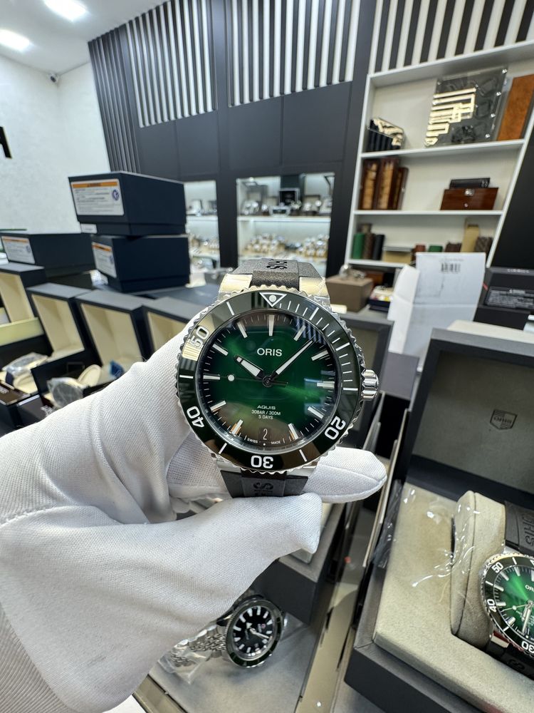 Oris Aquis Date Calibre 400