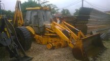 Dezmembrez buldoexcavator JCB 3CX super