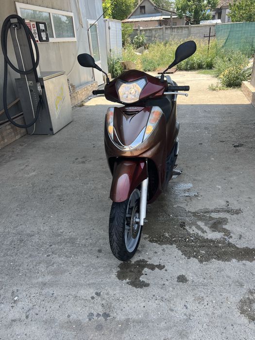 Honda sh300i 2010