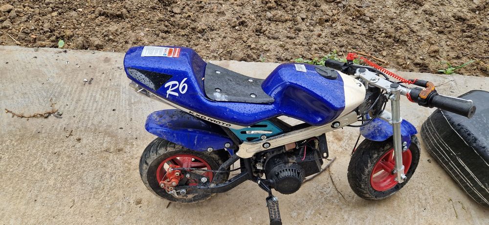 Vând poket bike 49 cc 2 timpi