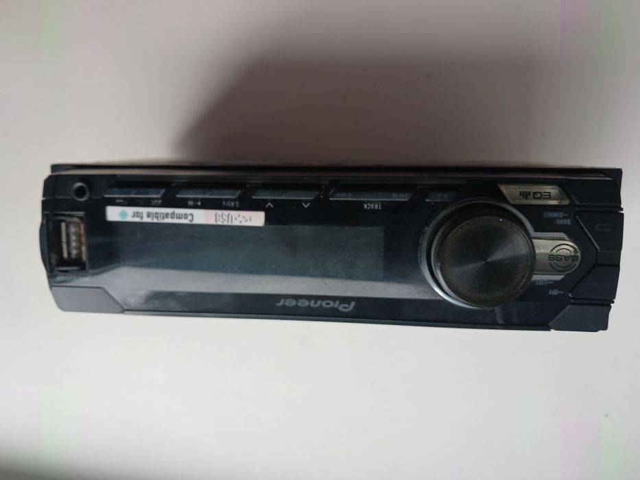 Магнитола в хорошем состоянии