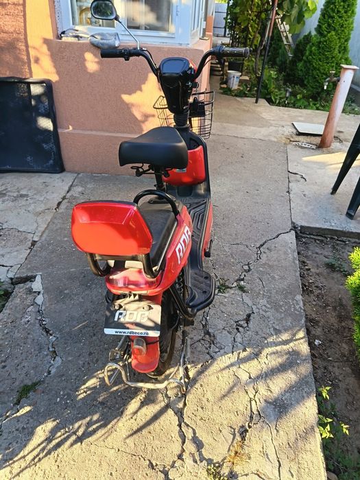 Vând scuter electric RDB YG3 730W 48V
