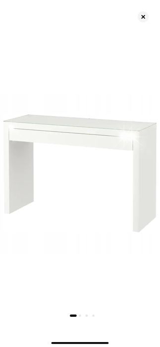 Тоалетка Malm Ikea.