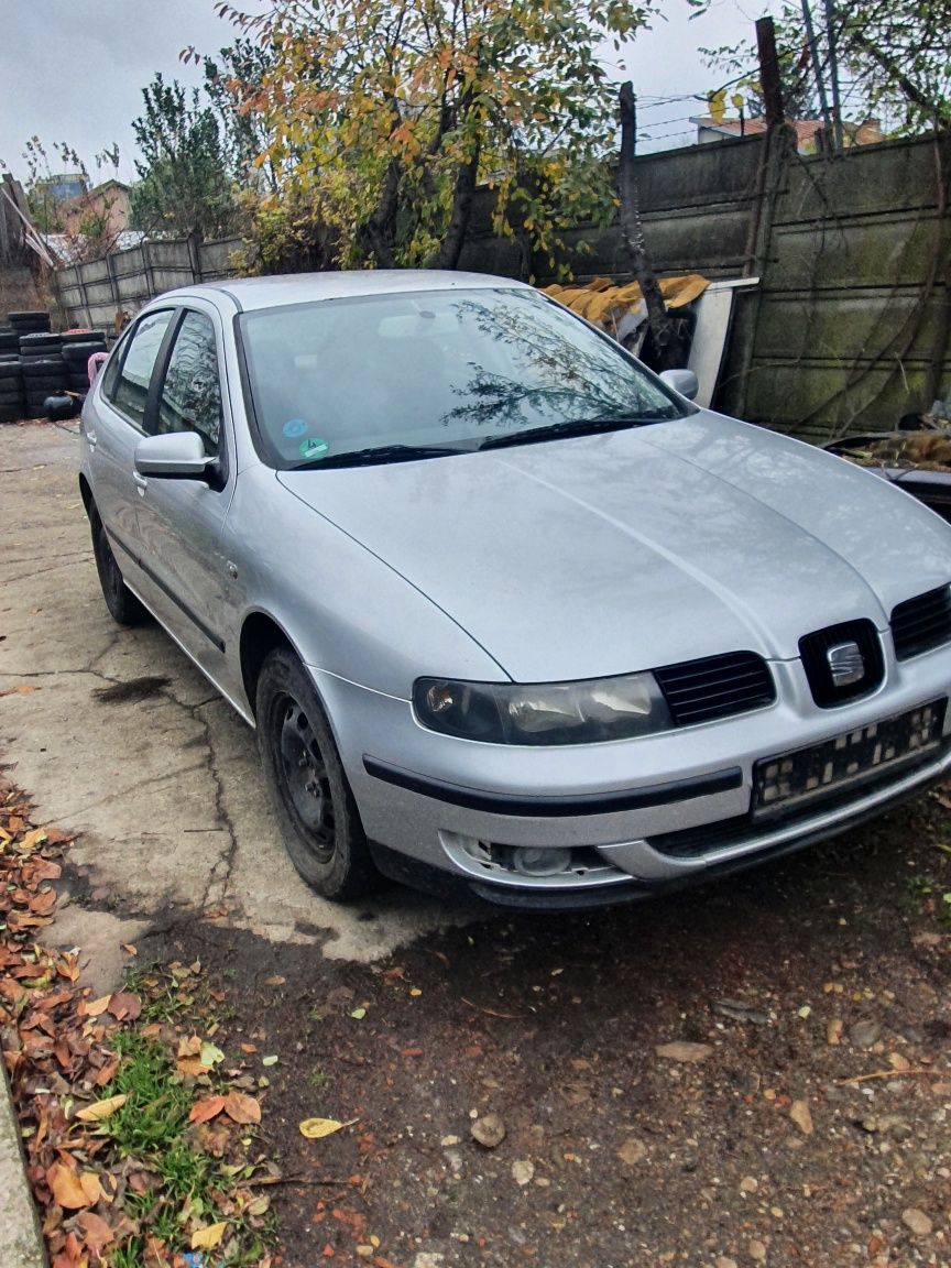 Dezmembrez Seat Leon 1.6 16v