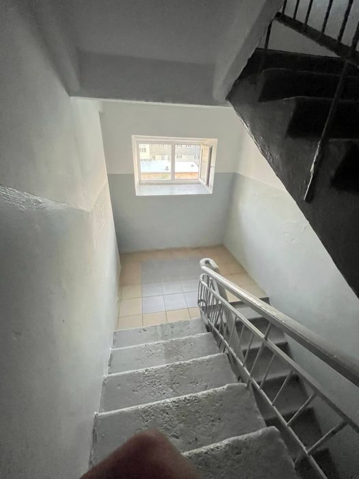 Продам 4 комн кв