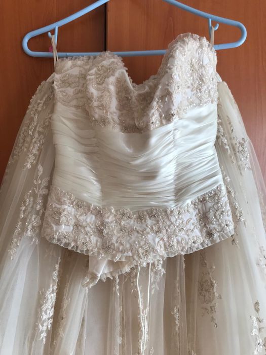 Rochie mireasa - corset si fusta
