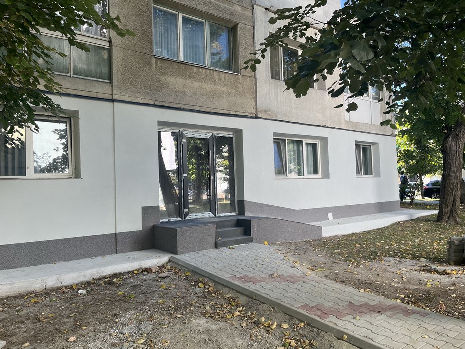 Inchiriez Spatiu Comercial zona centru