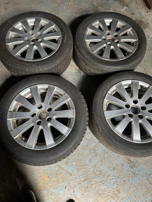 Jante VW  R 16 compatibile pasat tiguan golf   In stare buna