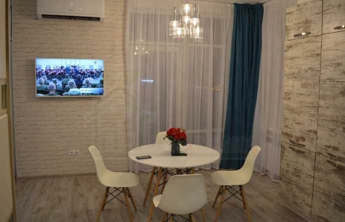 Дава се под наем Двустаен апартамент в Пловдив, Изгрев - 65 кв.м за 255 € - Снимка #2