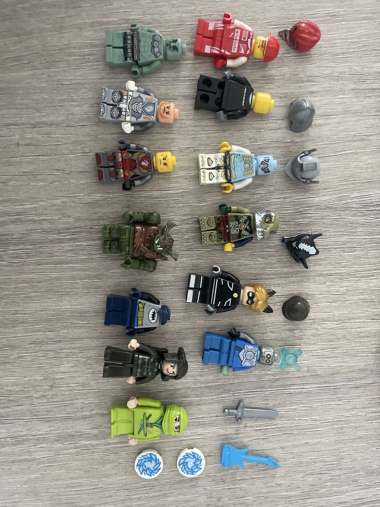 Figurine Lego Chima , piloti F1 + alte figurine , accesori