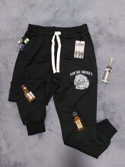 Pantaloni de trening Gotti