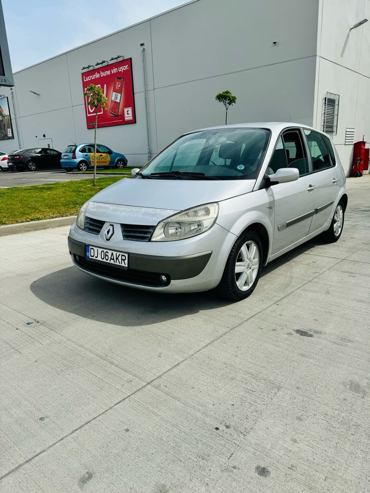 Vand sau schimb renault megane scenic