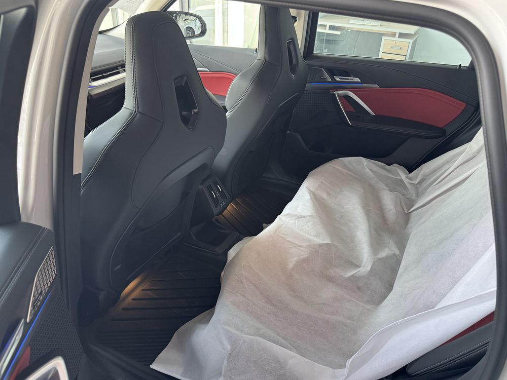BMW ix1 2024 oq rang