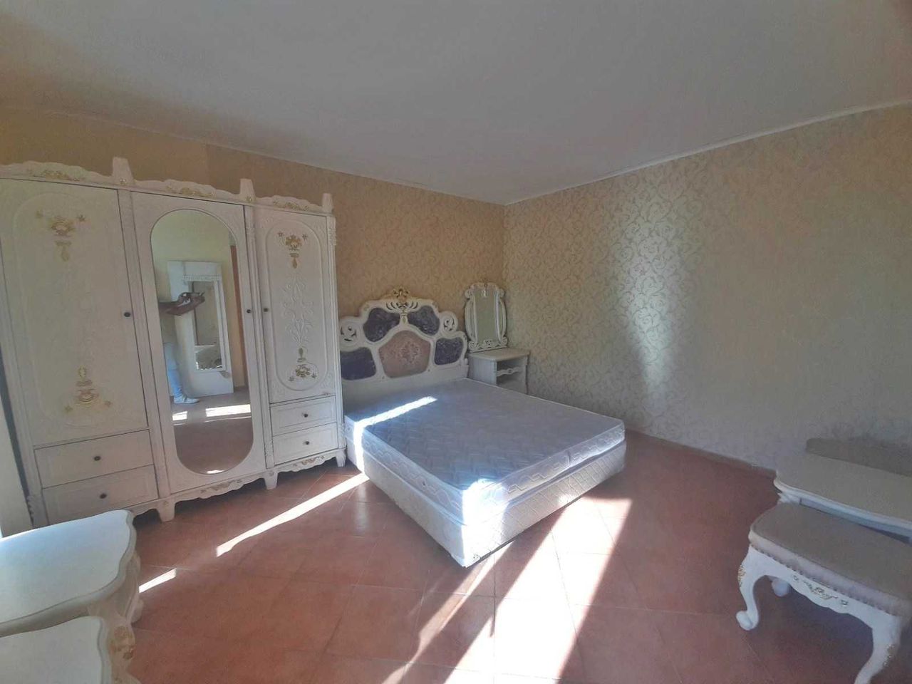 Продава се Двустаен апартамент в Свети Влас - 64 кв.м за 875 €/кв.м - Снимка #1