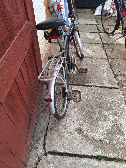 Vand 3 biciclete diferite marimi