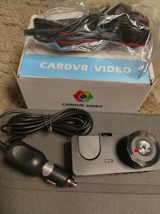 Новый видеорегистратор на 3 камеры