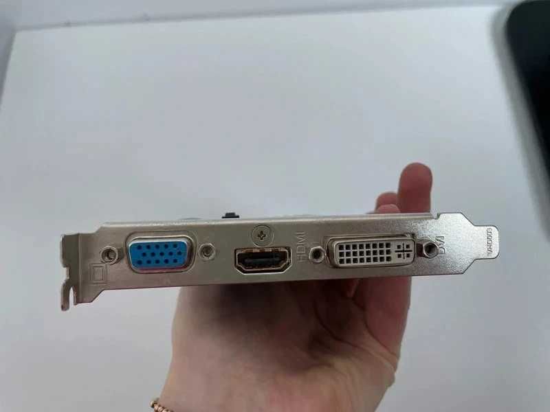 Placă video Gigabyte GeForce 210 – 1GB DDR3, hdmi/dvi/vga, PCI-E x16