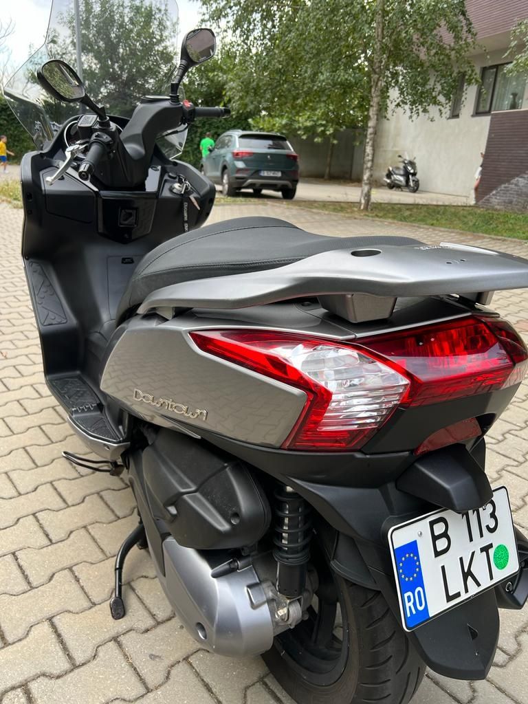 Scuter Kymco Downtown 300i