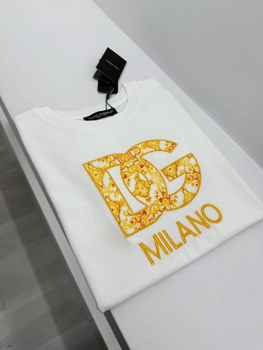 Тениски Ами и др.