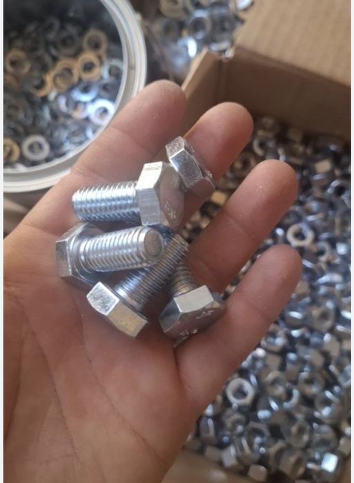 Suruburi 8.8 zincate m 16, saibe grower,saibe normale, piulite