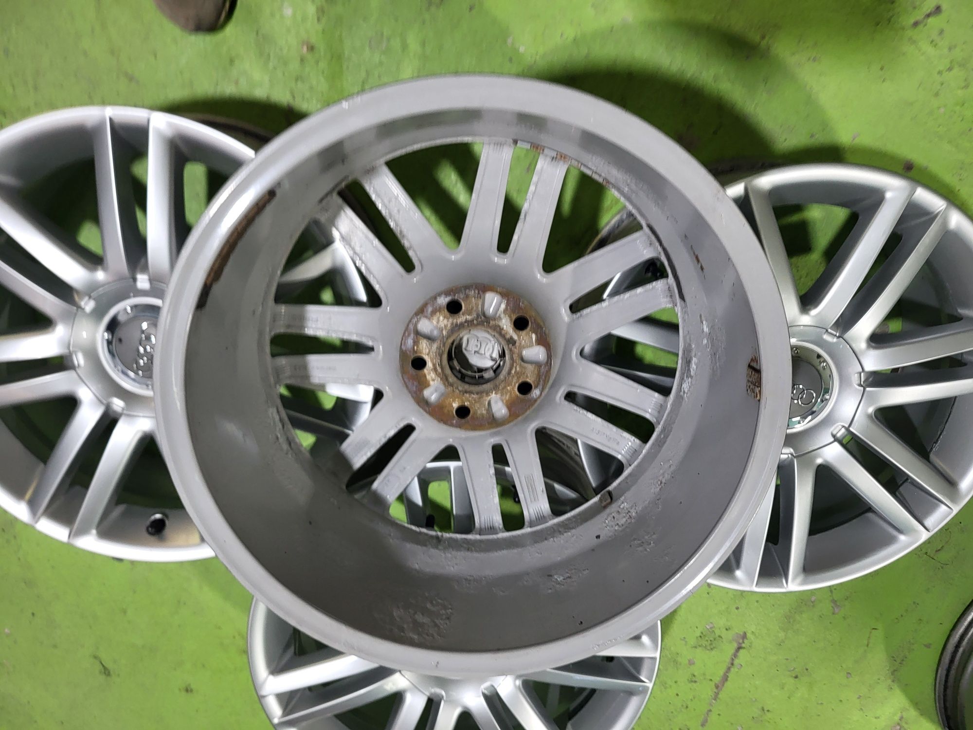 18 5x112 Audi A6 4f A4 A3 Vw 5х112